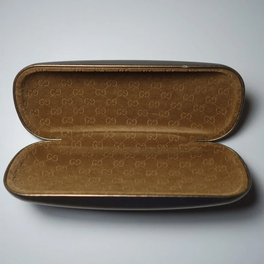 Vtg Gucci Hard Shell Sunglasses/ Glasses Case w/ Logo Cloth, Sz 2.5 in x 6.5 in